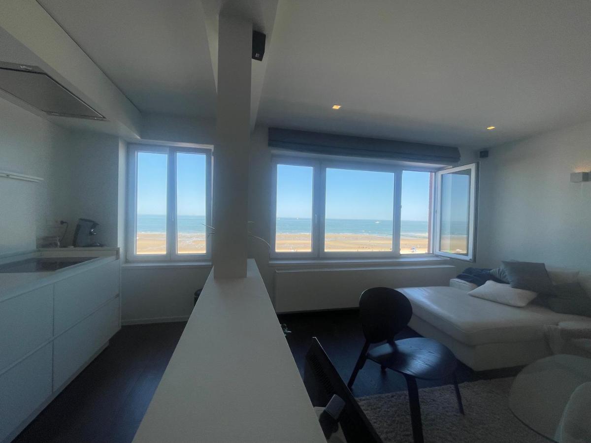 Luxe App - Zeedijk Mariakerke - Prachtig Zeezicht Apartment Oostende Bagian luar foto
