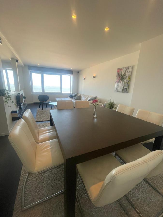 Luxe App - Zeedijk Mariakerke - Prachtig Zeezicht Apartment Oostende Bagian luar foto