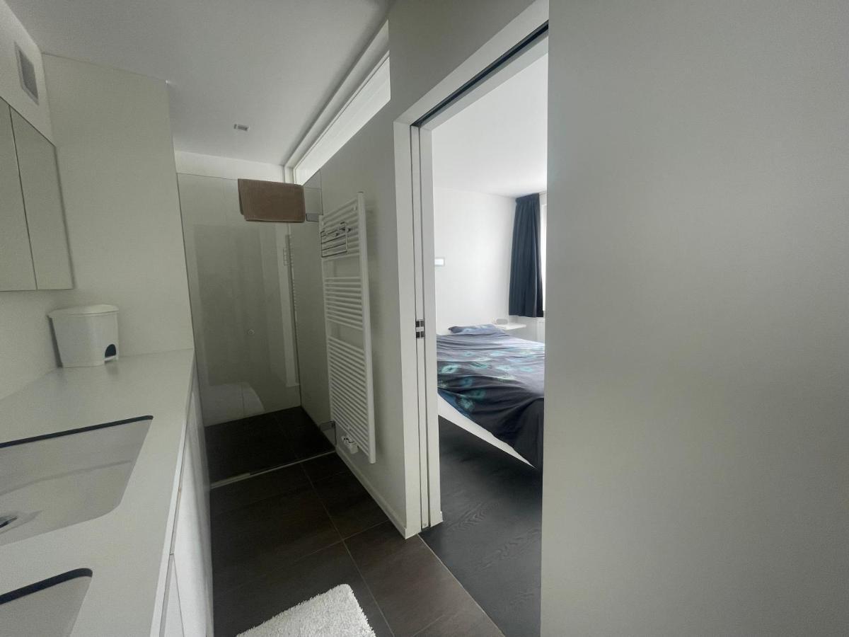 Luxe App - Zeedijk Mariakerke - Prachtig Zeezicht Apartment Oostende Bagian luar foto