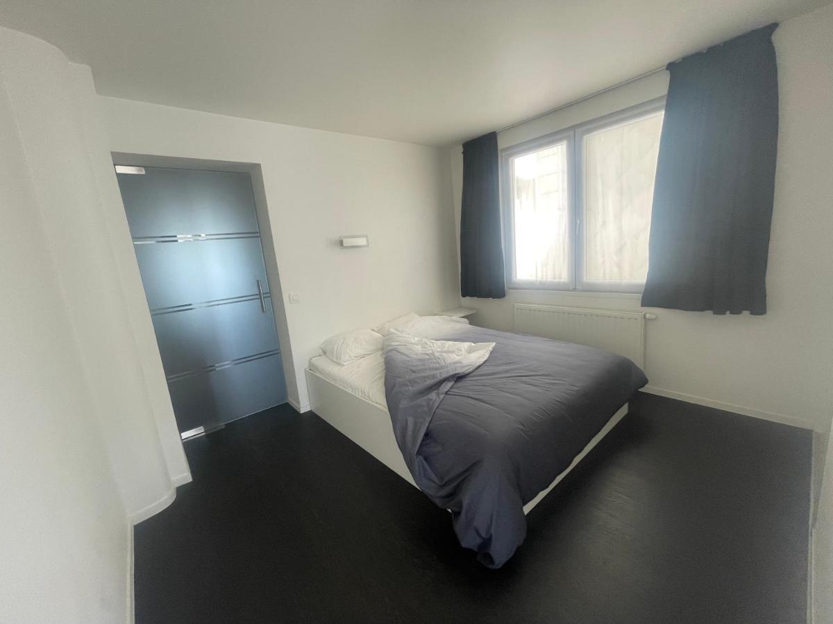 Luxe App - Zeedijk Mariakerke - Prachtig Zeezicht Apartment Oostende Bagian luar foto