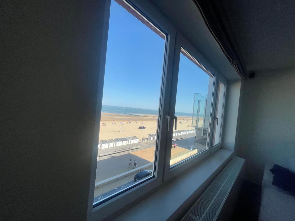Luxe App - Zeedijk Mariakerke - Prachtig Zeezicht Apartment Oostende Bagian luar foto