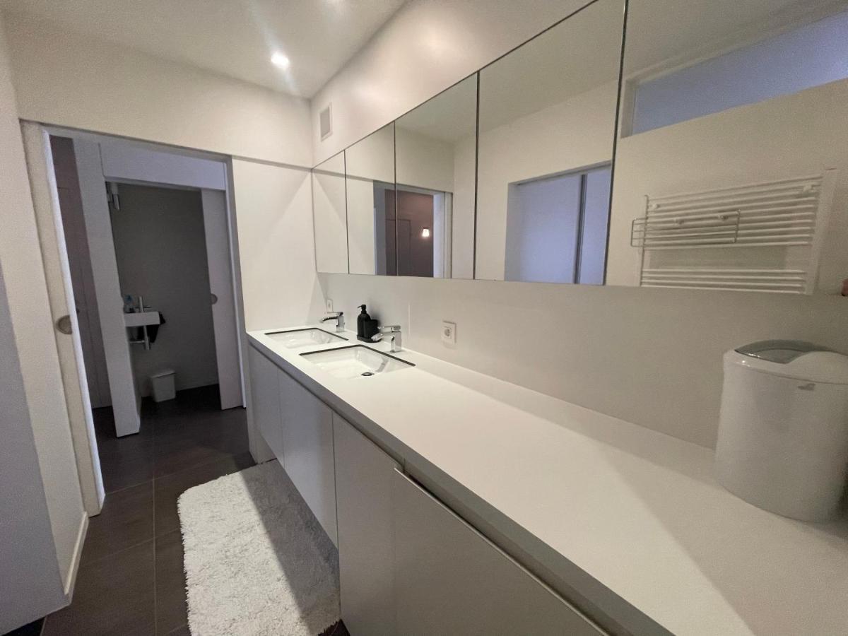 Luxe App - Zeedijk Mariakerke - Prachtig Zeezicht Apartment Oostende Bagian luar foto