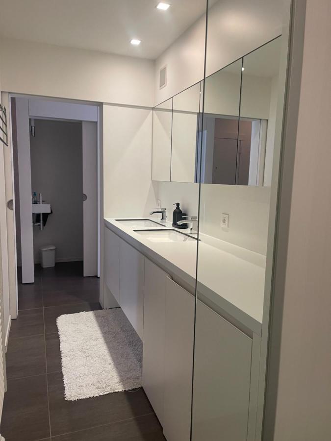 Luxe App - Zeedijk Mariakerke - Prachtig Zeezicht Apartment Oostende Bagian luar foto